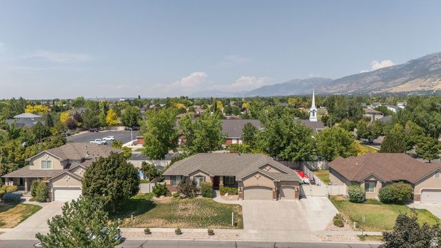 319 E 2300 RES, Kaysville, UT 84037