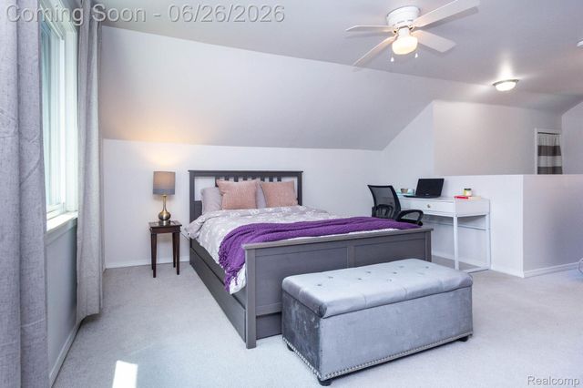 9290 Niver Avenue, Allen Park, MI 48101
