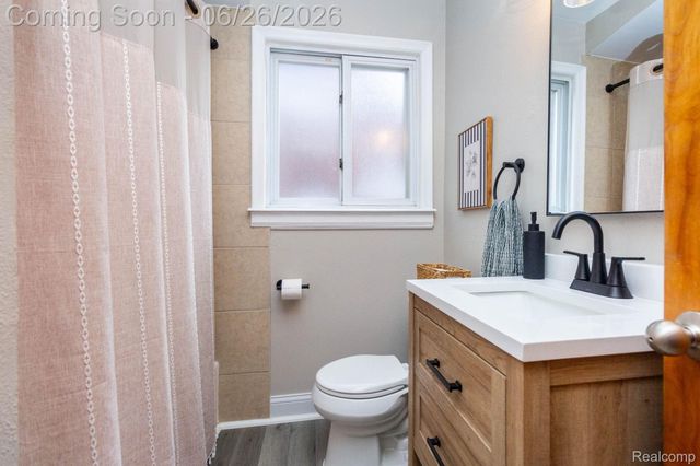 9290 Niver Avenue, Allen Park, MI 48101