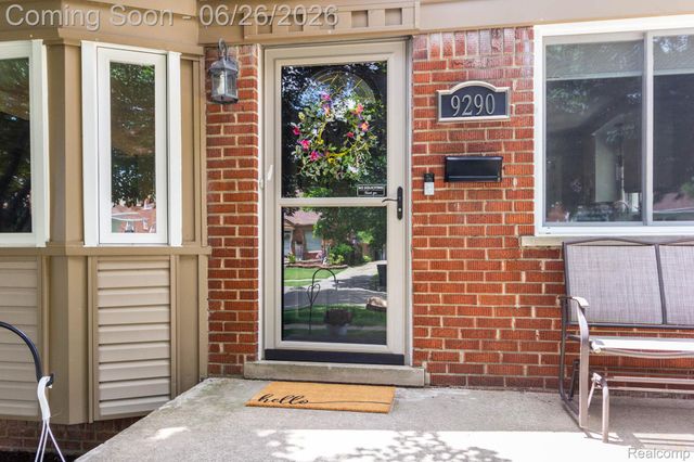 9290 Niver Avenue, Allen Park, MI 48101