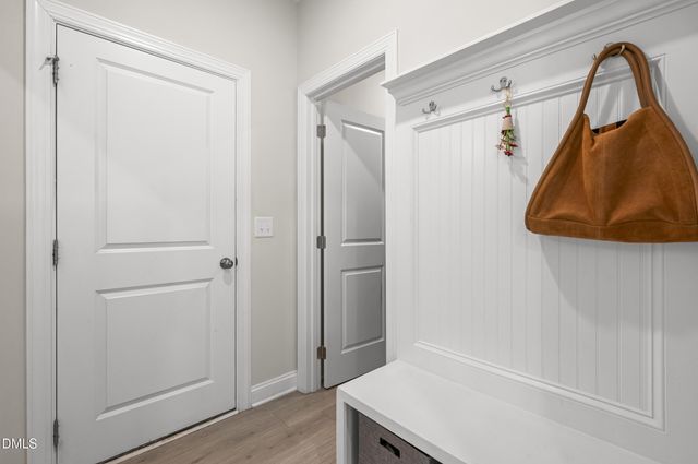 121 Faxton Way, Holly Springs, NC 27540