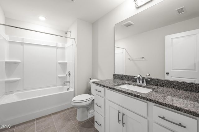 121 Faxton Way, Holly Springs, NC 27540