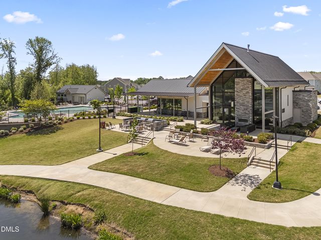 121 Faxton Way, Holly Springs, NC 27540