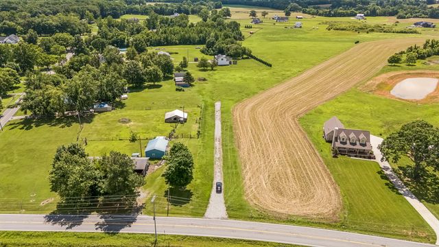3409 Highway 76, Cottontown, TN 37048
