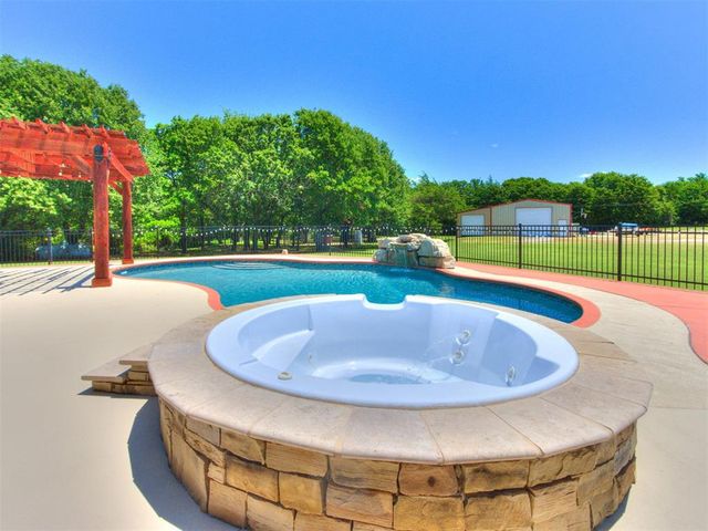 5101 Rustic Acres Trail, Noble, OK 73068