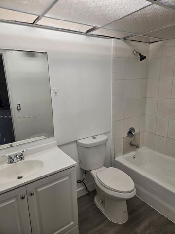 2742 NW 199th Ter 0, Miami Gardens, FL 33056