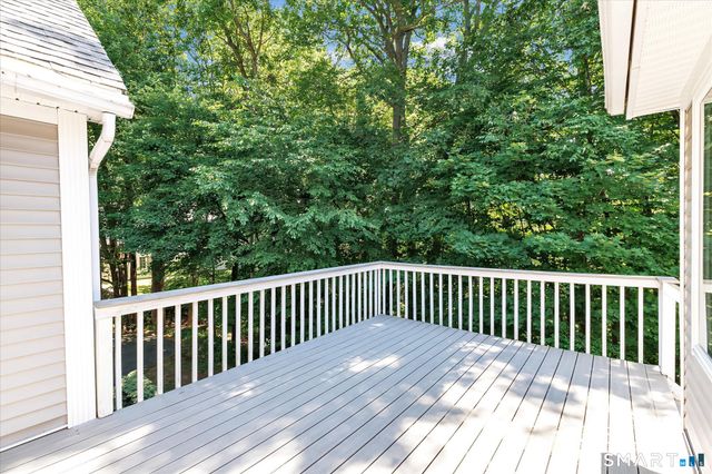 435 Navajo Loop 435, Shelton, CT 06484