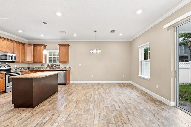 20 W PRINCETON STREET, Orlando, FL 32804