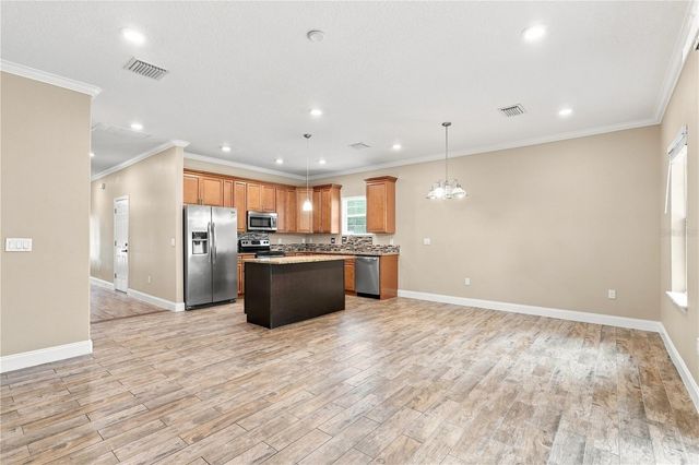 20 W PRINCETON STREET, Orlando, FL 32804