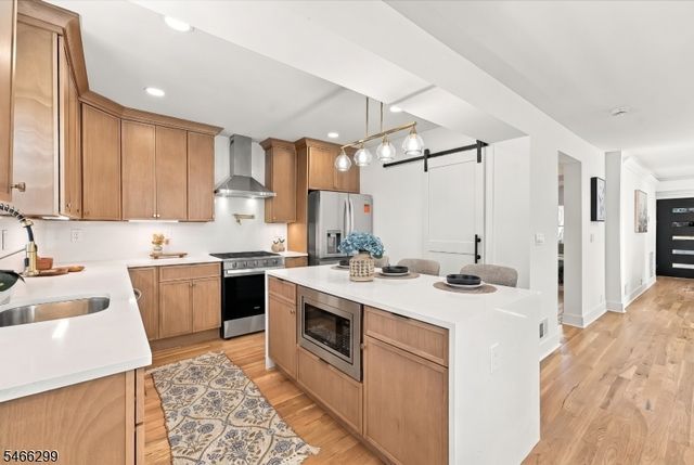 775 Chase Ave, Lyndhurst Twp., NJ 07071