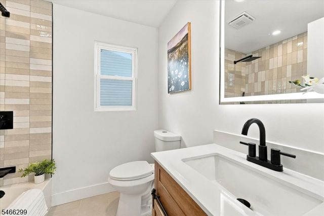 775 Chase Ave, Lyndhurst Twp., NJ 07071