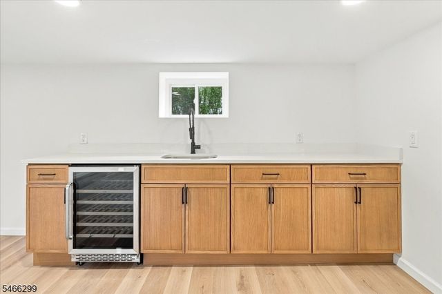 775 Chase Ave, Lyndhurst Twp., NJ 07071