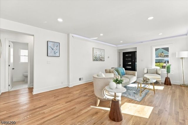 775 Chase Ave, Lyndhurst Twp., NJ 07071