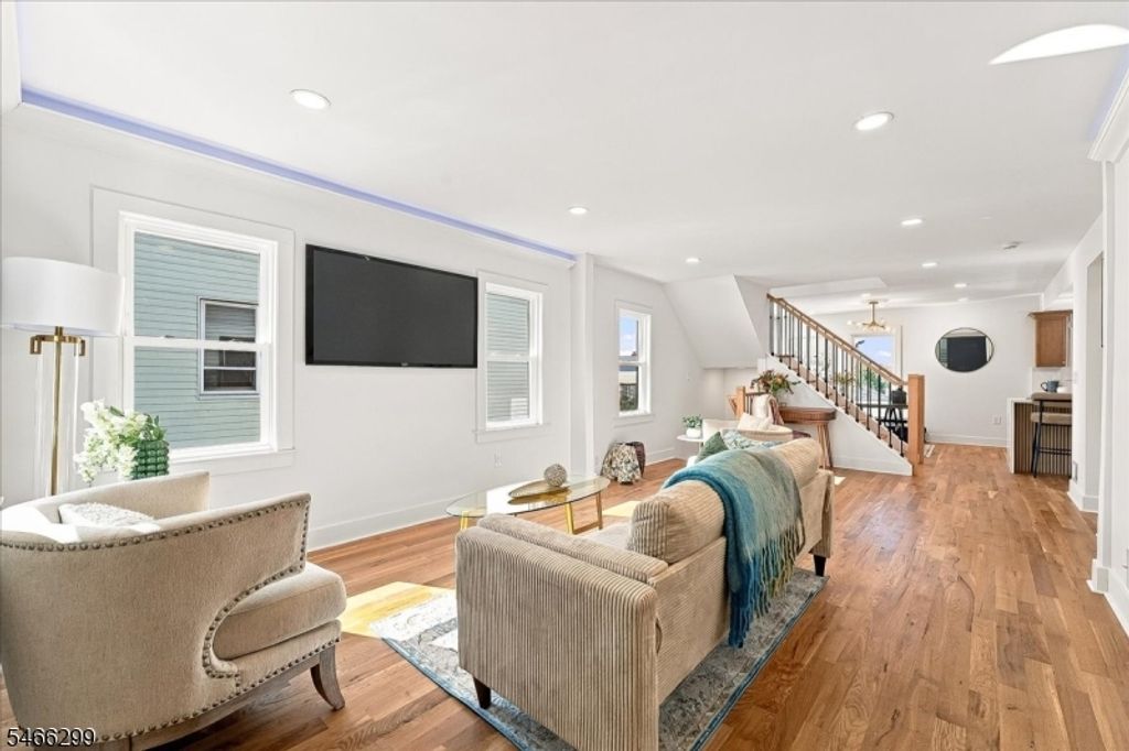 775 Chase Ave, Lyndhurst Twp., NJ 07071 — photo 4