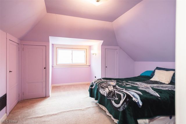 33 N Hartford Avenue, Youngstown, OH 44509