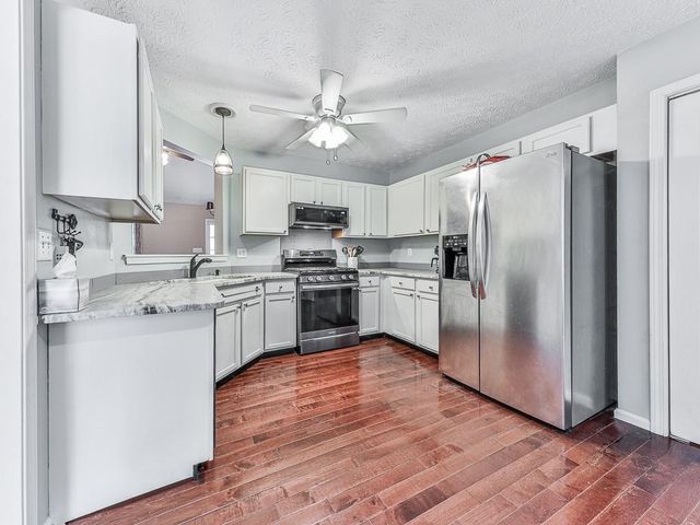 445 Highlander Way, Acworth, GA 30101