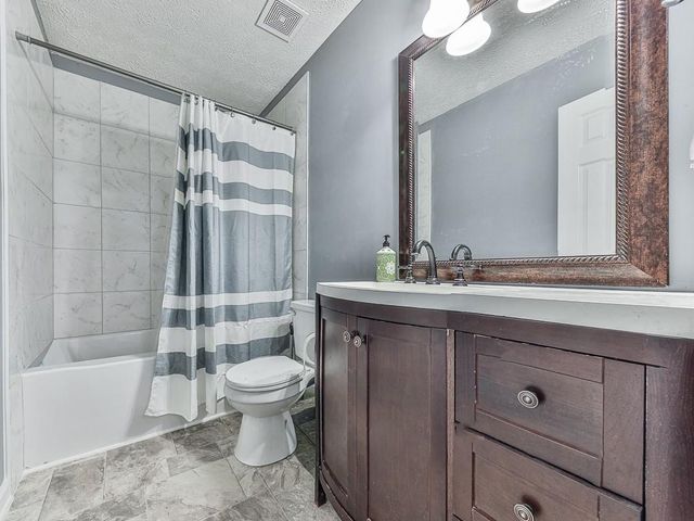 445 Highlander Way, Acworth, GA 30101