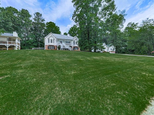 445 Highlander Way, Acworth, GA 30101