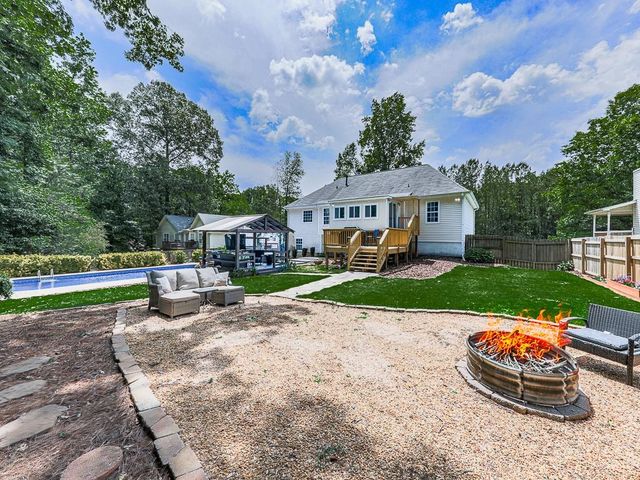 445 Highlander Way, Acworth, GA 30101