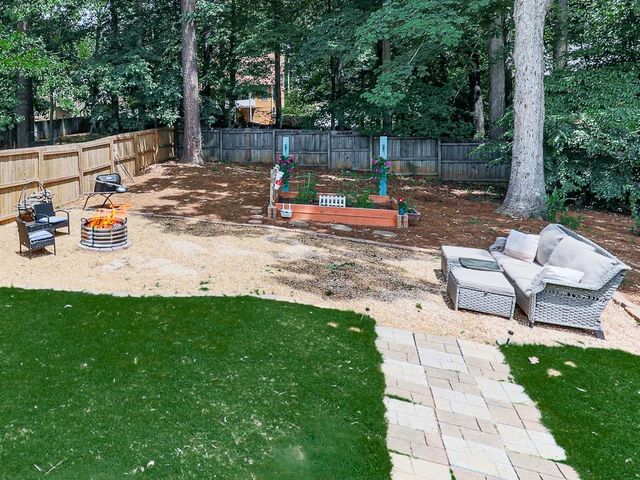 445 Highlander Way, Acworth, GA 30101
