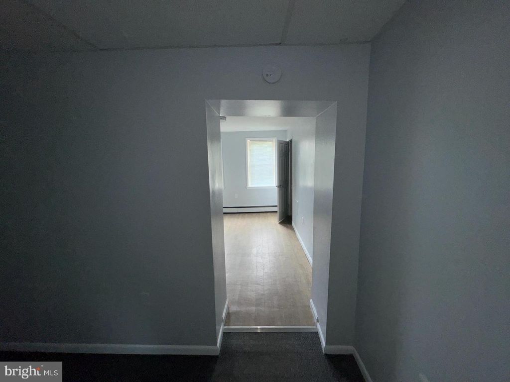 Image 10 of property listing at 12 1/2 S WAVERLY TER, Cumberland, MD 21502