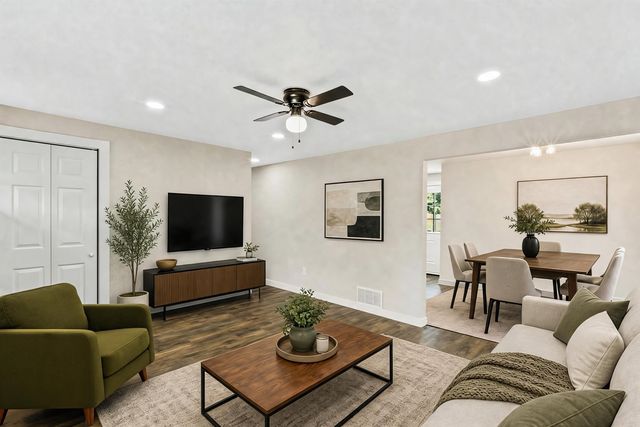6108 N A St, Spokane, WA 99205