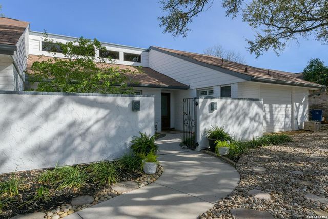 907 Silver Spruce St, San Antonio, TX 78232