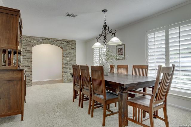 907 Silver Spruce St, San Antonio, TX 78232