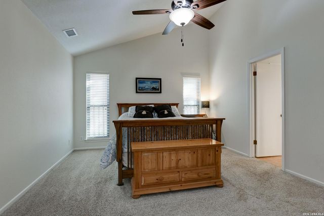 907 Silver Spruce St, San Antonio, TX 78232