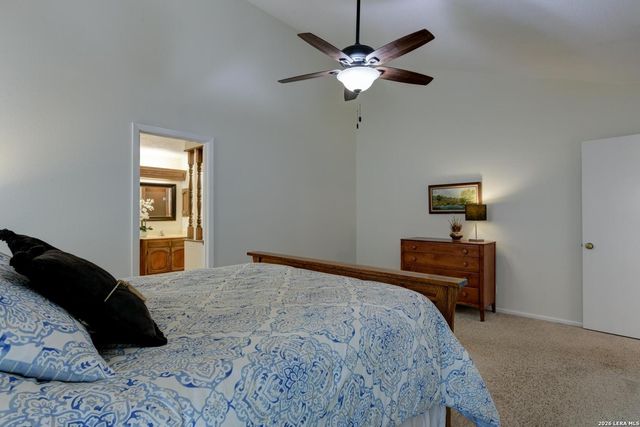 907 Silver Spruce St, San Antonio, TX 78232