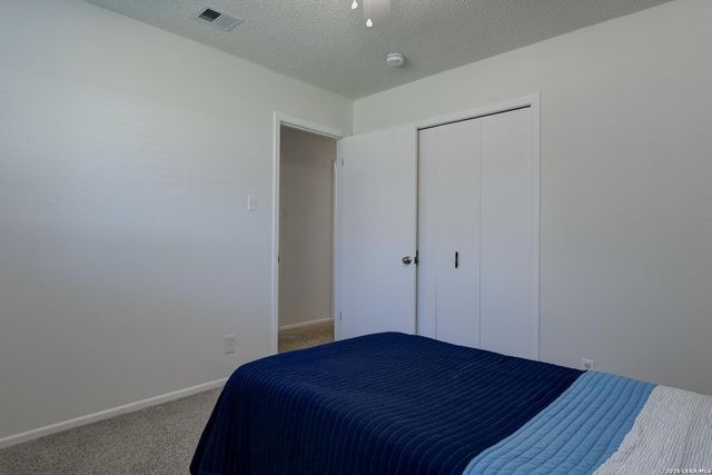 907 Silver Spruce St, San Antonio, TX 78232