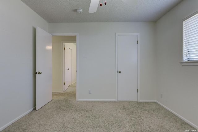 907 Silver Spruce St, San Antonio, TX 78232