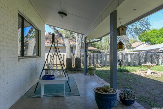 907 Silver Spruce St, San Antonio, TX 78232