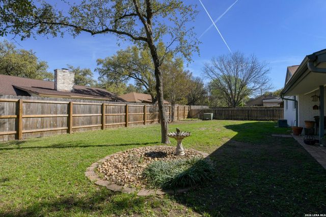 907 Silver Spruce St, San Antonio, TX 78232