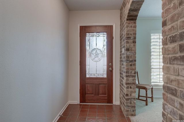 907 Silver Spruce St, San Antonio, TX 78232