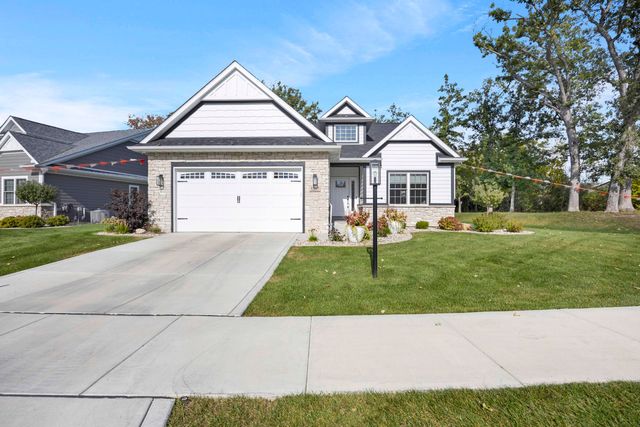 12738 Creekside Drive, Cedar Lake, IN 46303