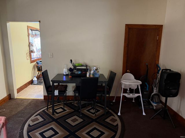 2415 Fellows Street, South Bend, IN 46614