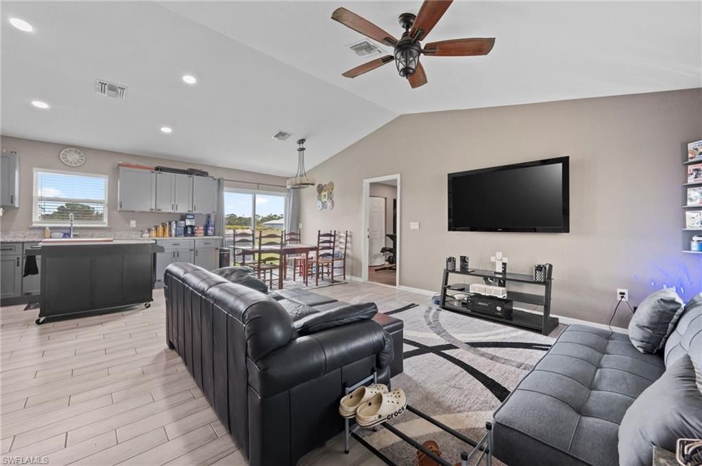 5011 Dania CIR, LABELLE, FL 33935 — photo 2