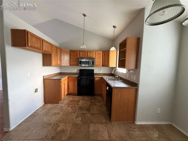 7692 Middle Bay Way, Fountain, CO 80817