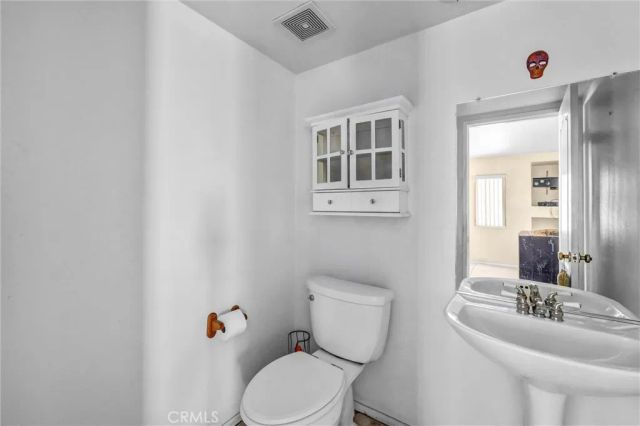1813 Mirador, Azusa, CA 91702