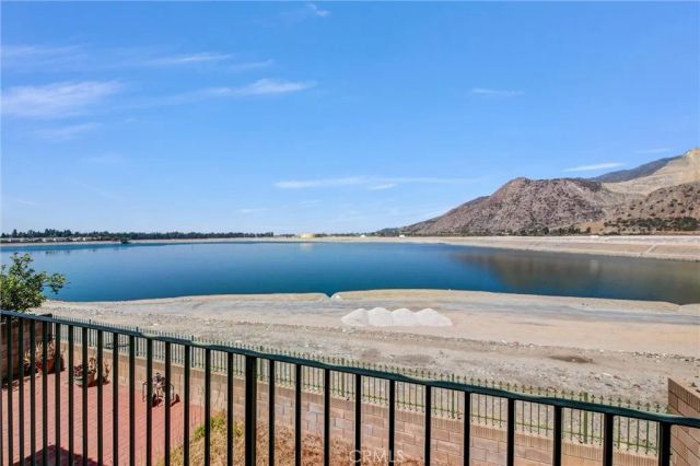 1813 Mirador, Azusa, CA 91702