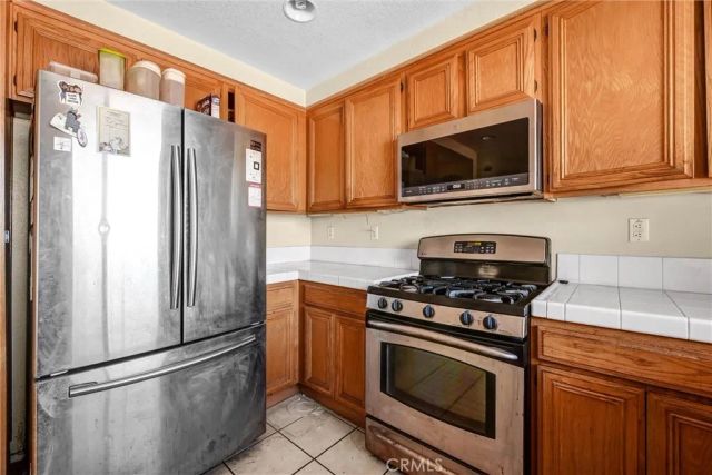 1813 Mirador, Azusa, CA 91702