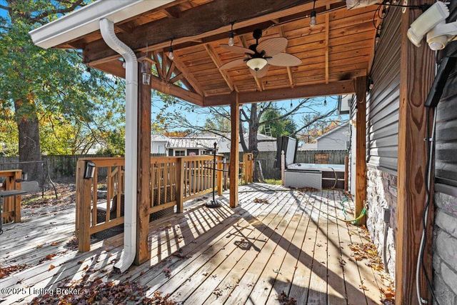 4800 Bluebird Ave, Lynnview, KY 40213