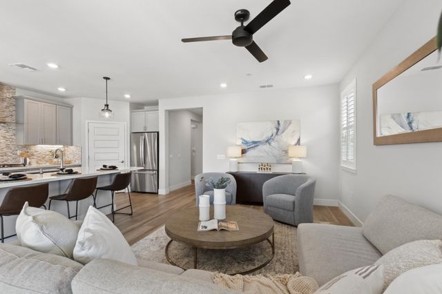 9068 Pomeroy Ln, El Dorado Hills, CA 95762