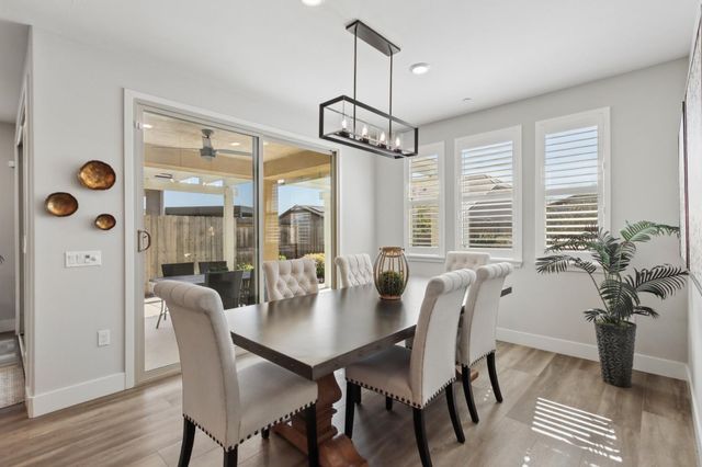 9068 Pomeroy Ln, El Dorado Hills, CA 95762