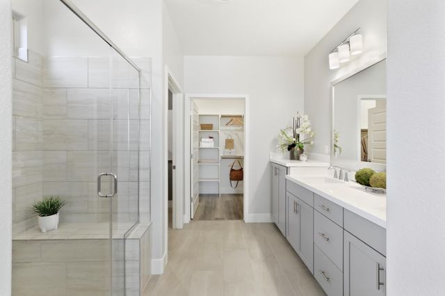 9068 Pomeroy Ln, El Dorado Hills, CA 95762