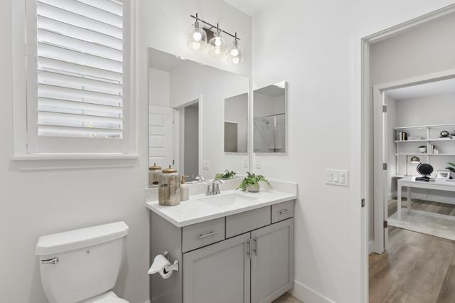 9068 Pomeroy Ln, El Dorado Hills, CA 95762