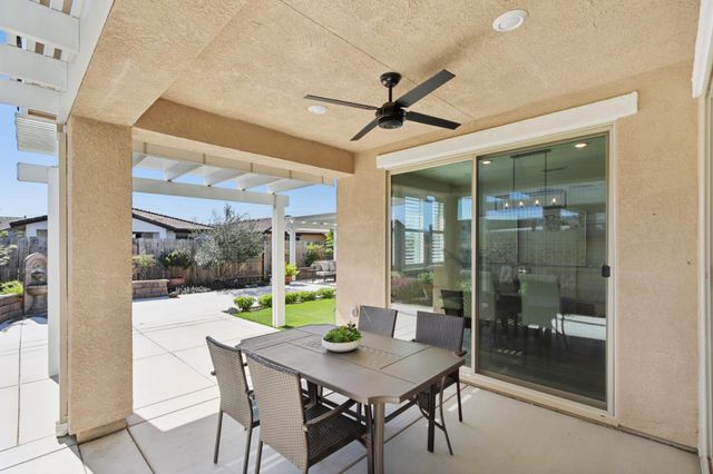 9068 Pomeroy Ln, El Dorado Hills, CA 95762