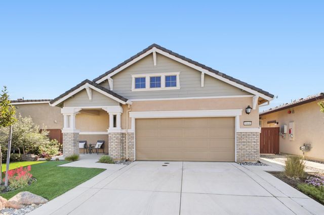 9068 Pomeroy Ln, El Dorado Hills, CA 95762