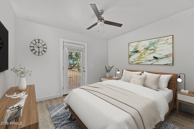 21647 W LAURA Street, Wittmann, AZ 85361